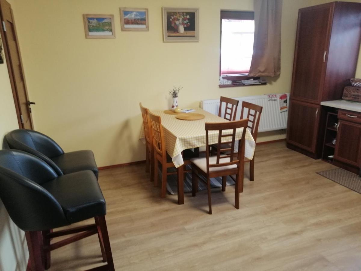 Utulny Domcek Privat Bedrich Vila Poprad Exterior foto